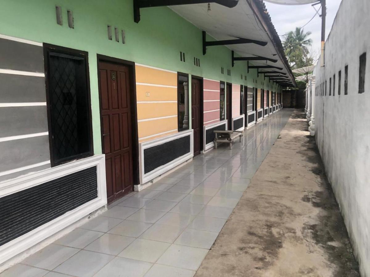 Hotel Arjuna Baturaja  Bagian luar foto