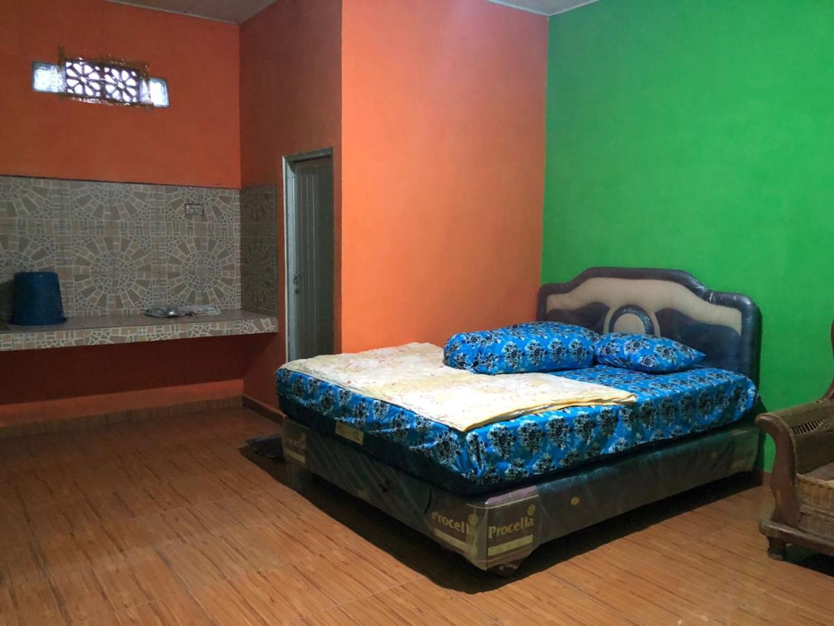 Hotel Arjuna Baturaja  Bagian luar foto