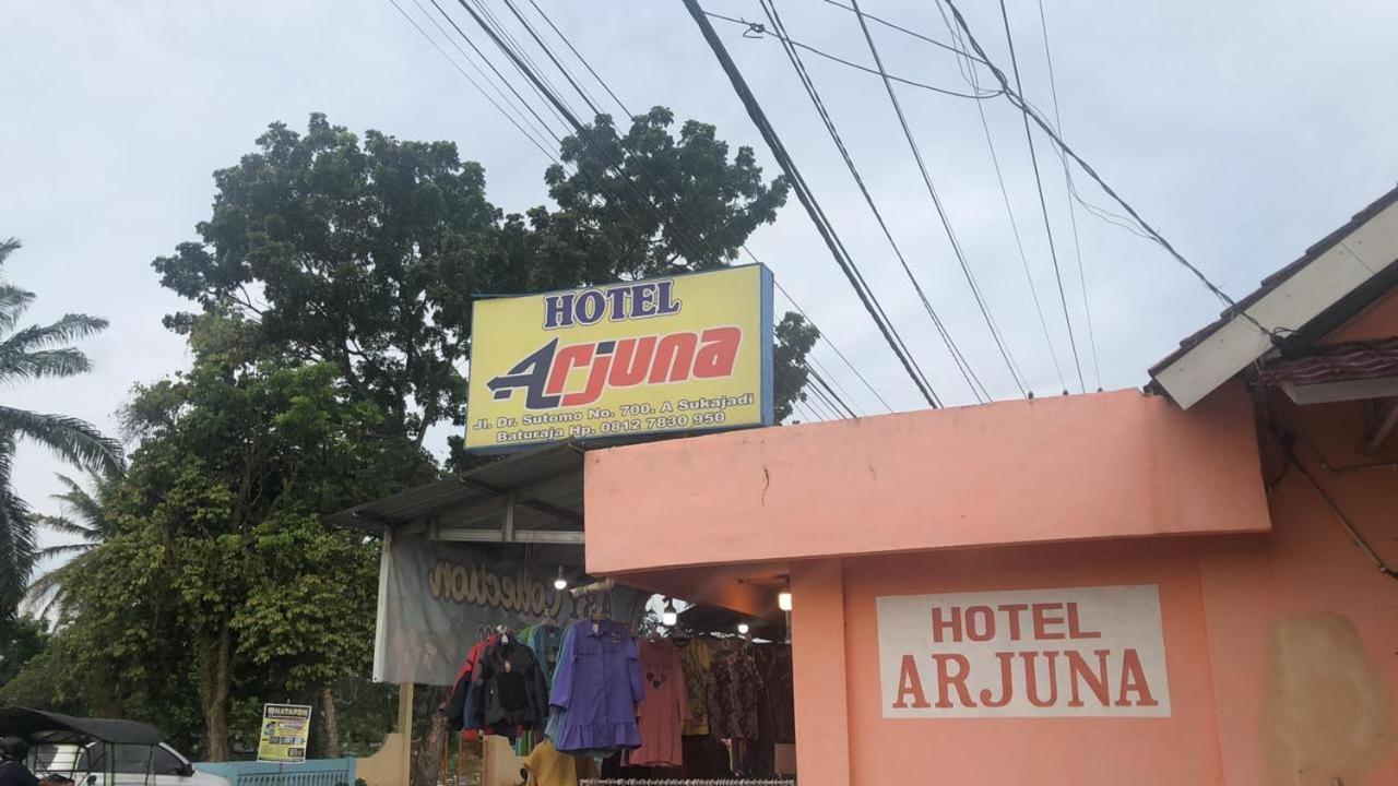 Hotel Arjuna Baturaja  Bagian luar foto