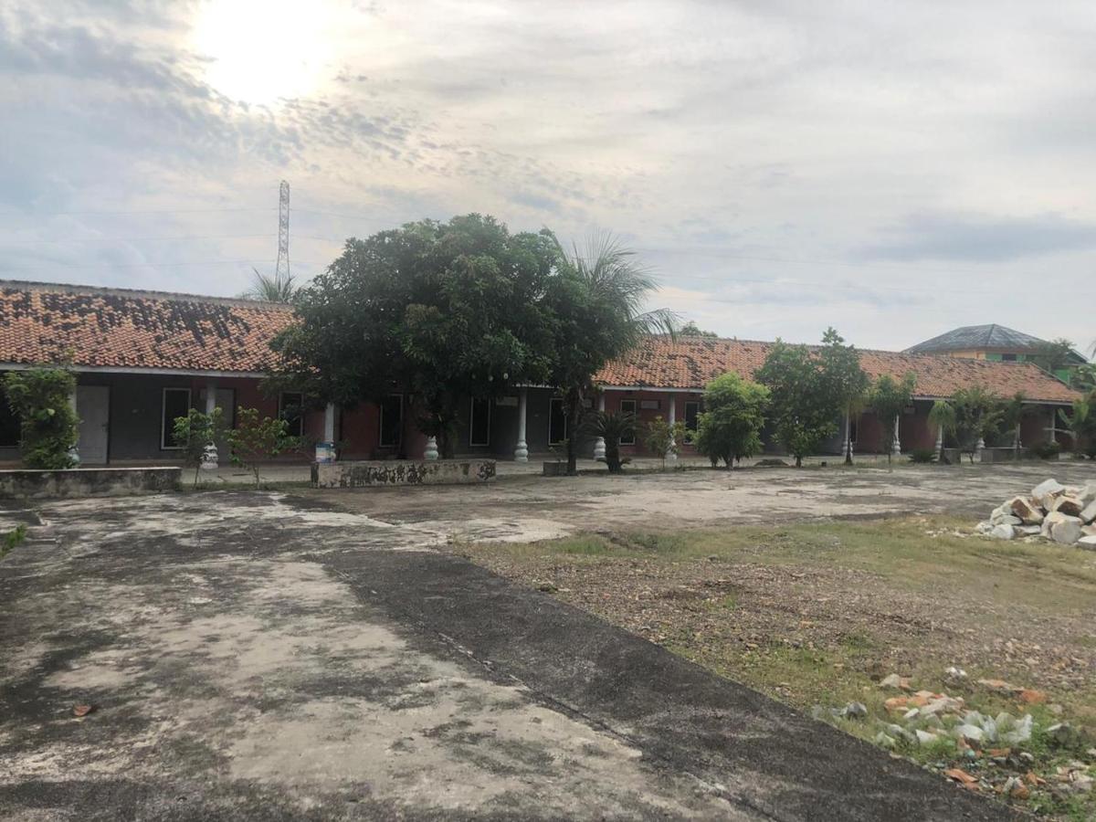 Hotel Arjuna Baturaja  Bagian luar foto