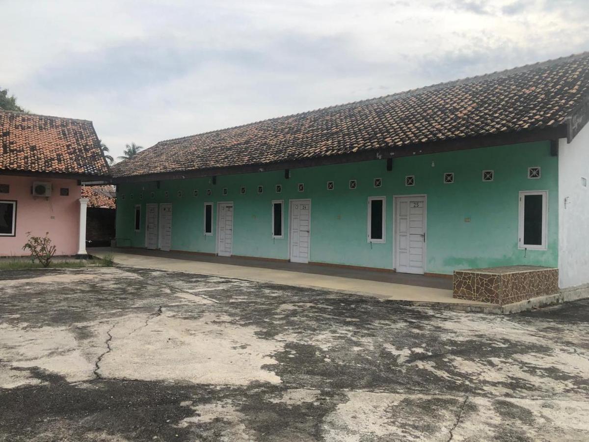 Hotel Arjuna Baturaja  Bagian luar foto